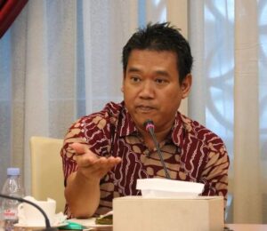 Sutrisno Pangaribuan, ST