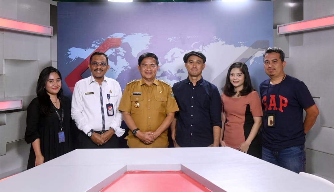 Pj Gubernur Sumut Hassanudin menjadi Narasumber pada Talkshow di Kompas TV dan Tribun Medan TV di Gedung Kompas Gramedia, Jalan Wahid Hasyim, Medan, Selasa (19/12/2023).