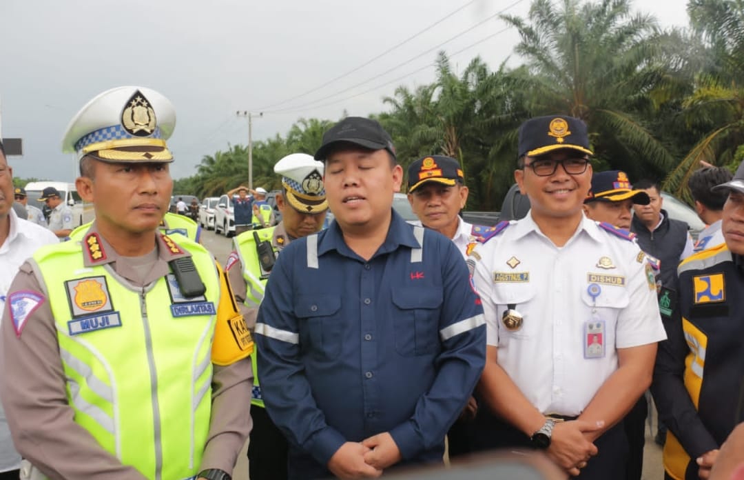 Dishub Sumut dan Ditlantas Polda Sumut dan instansi terkait meninjau kesiapan jalan tol fungsional di Sumut untuk mudik lebaran 2024.