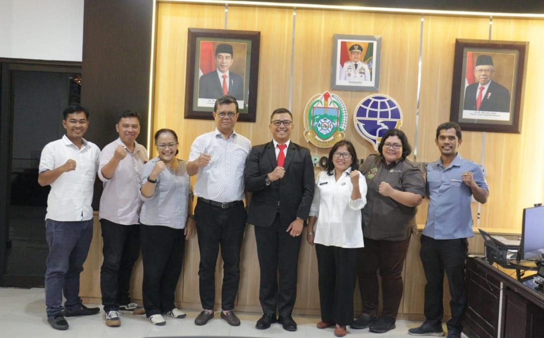 Kadishub Sumut Agustinus Panjaitan menerima kunjungan Pengurus Daerah Kagama Sumut di ruang kerjanya, Medan, Rabu (17/4/2024) sore.