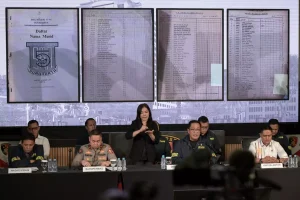 Ijazah Presiden ke-7 RI Joko Widodo. - (Antara/Fauzan)