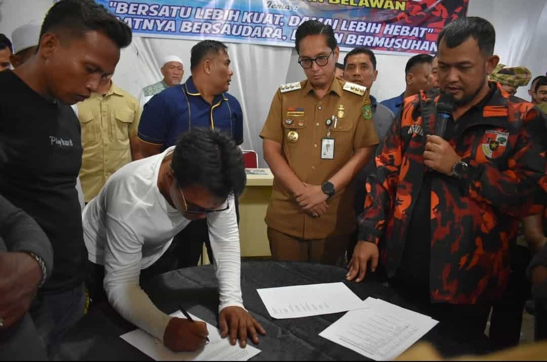 Fasilitasi Perdamaian Remaja Tawuran di Belawan, Wali Kota Medan Apresiasi Langkah Pemuda Pancasila