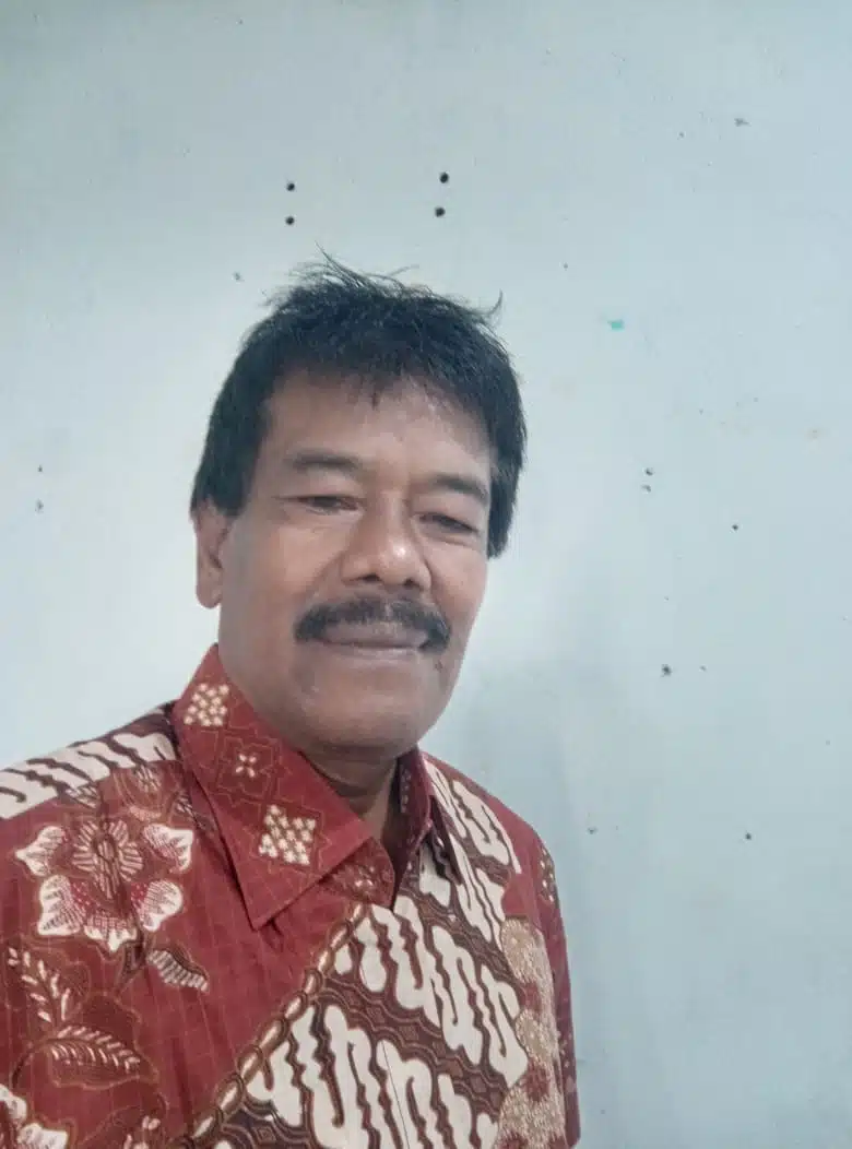 Oloan Simbolon.
