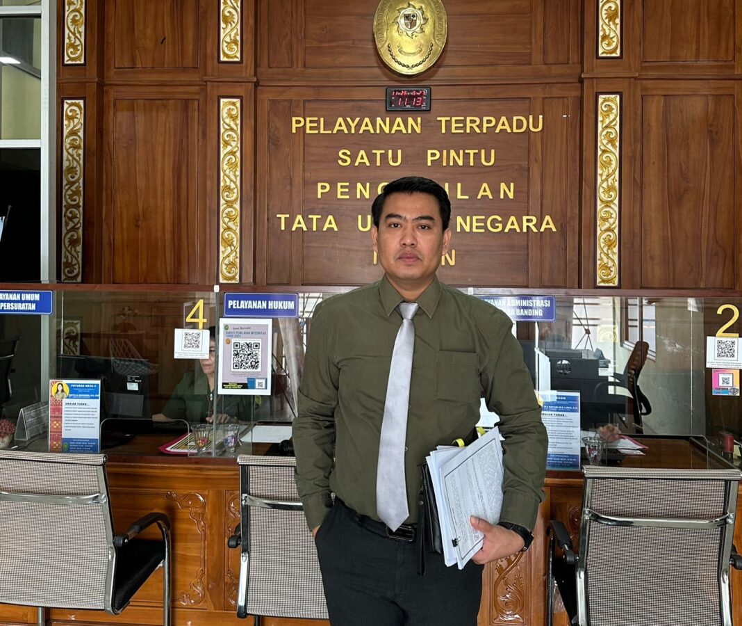 Rahmat Junjung Mulia Sianturi, S.H selaku kuasah hukum Plt. Camat Medan Kota. (DETEKSI.co/Ist)