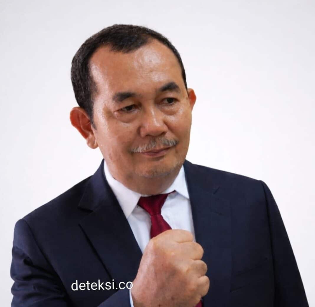 Drs Gandi Parapat menyampaikan kritik terhadap pemadaman listrik massal di wilayah SUMBAGUT dan meminta Presiden Prabowo Subianto mengevaluasi kinerja pimpinan PLN.