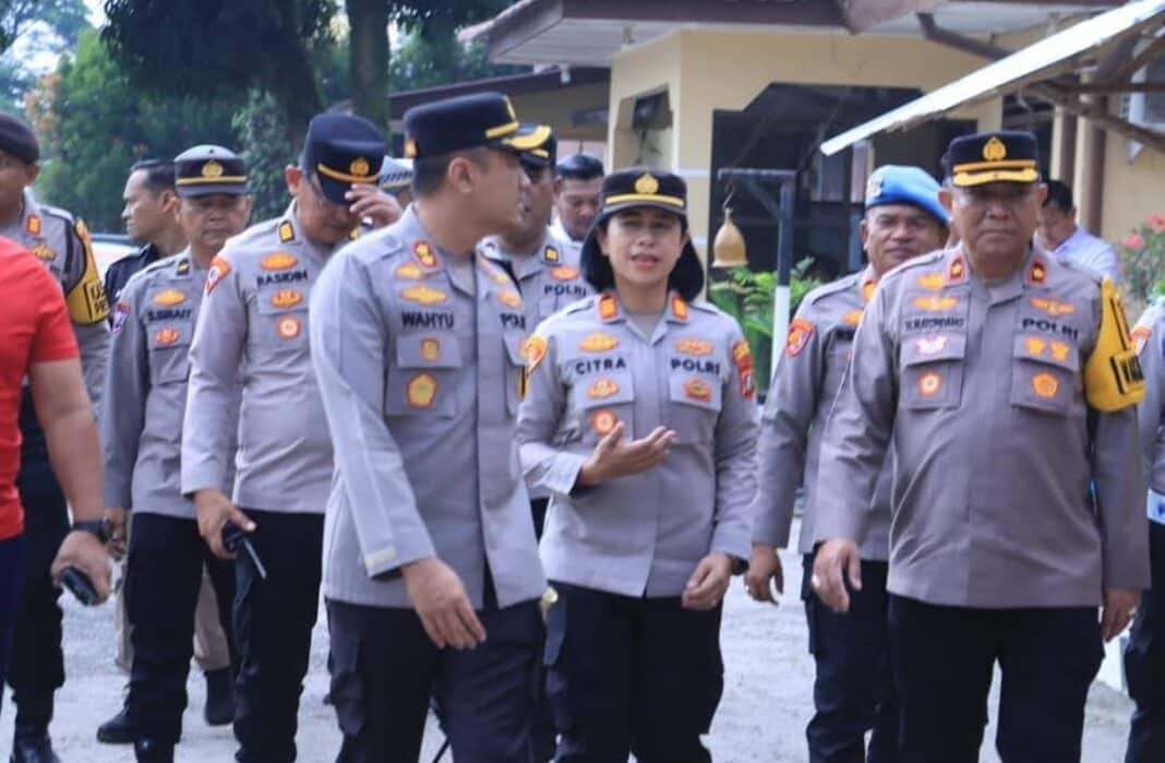 Kapolres Labuhanbatu AKBP Wahyu Endrajaya, S.I.K., M.Si. melaksanakan kunjungan kerja ke Polsek Kualuh Hulu, pada Rabu, 11 Februari 2026.