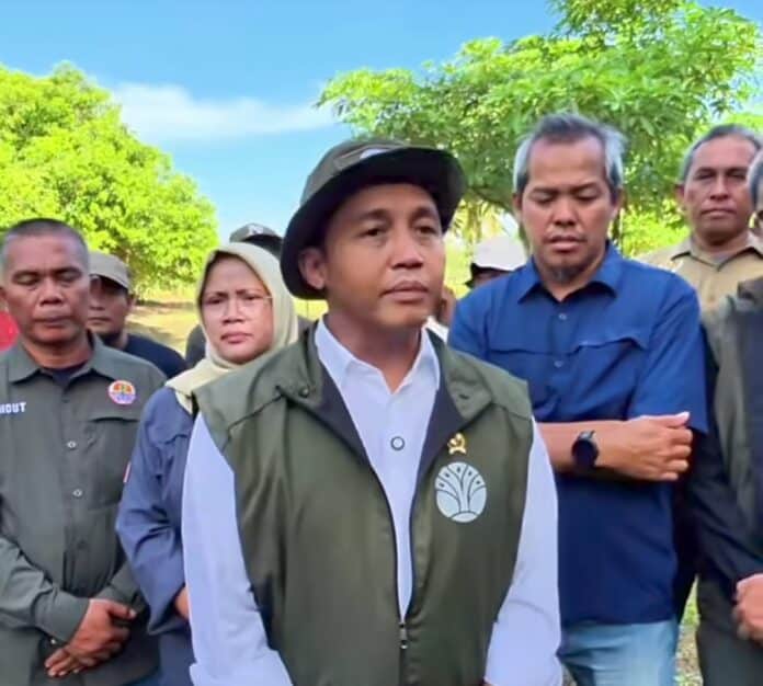 Tangkapan nlayar Video saat Menteri Kehutanan Raja Juli Antoni menyampaiakan prihatin saat Bencana Sumatra