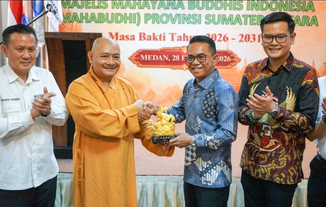Wakil Wali Kota Medan H. Zakiyuddin Harahap menghadiri pelantikan pengurus DPD Majelis Mahayana Buddhis Indonesia (Mahabudhi) Provinsi Sumatera Utara periode 2026–2031 di Karabia Hotel, Medan, Sabtu (28/2/2026).
