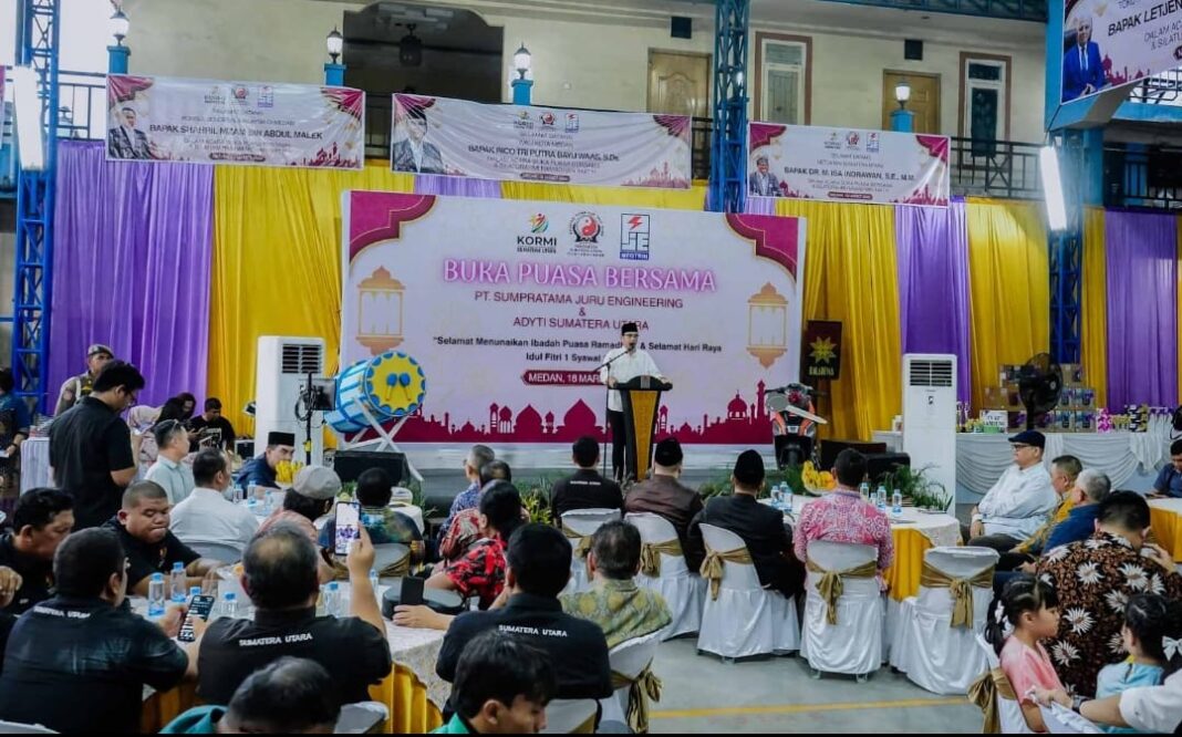 Wali Kota Medan Rico Tri Putra Bayu Waas saat menghadiri acara Buka Puasa Bersama KORMI Sumatera Utara di Medan Deli, menegaskan komitmen Pemko Medan dalam mengembangkan olahraga kemasyarakatan untuk kesehatan dan solidaritas warga.