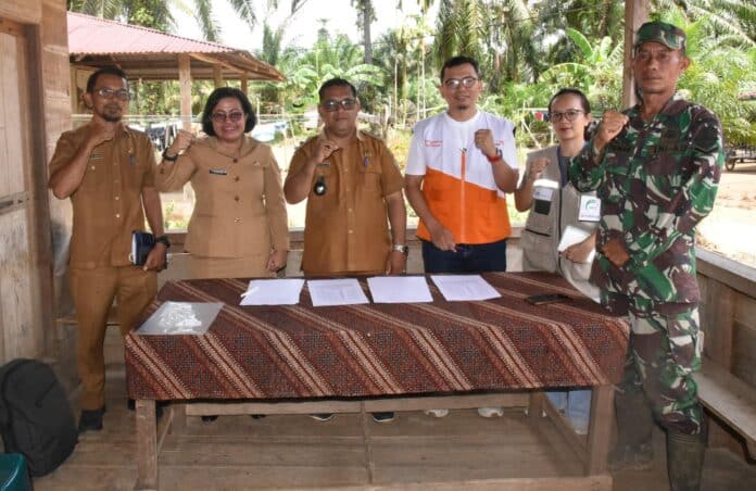 Serah terima bantuan pipanisasi untuk rekonstruksi sumber air, Selasa (31/3/2026).