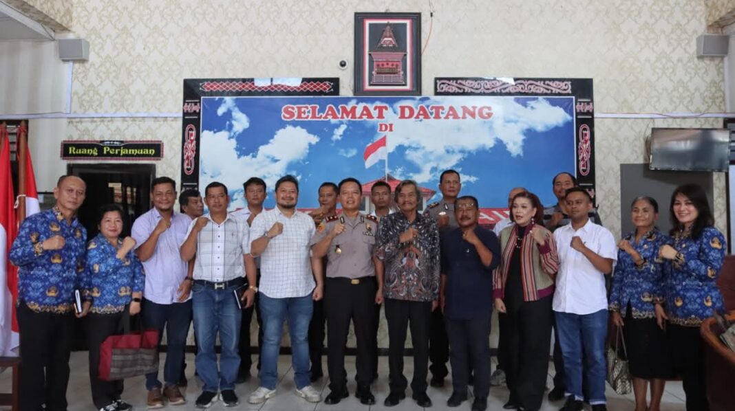 Bahas langkah bersama untuk menekan ancaman Narkoba, Pemkab dan DPRD Dairi audensi ke ke Kapolres diterima Wakapolres, Kompol Diarma Munthe, Senin (27/4/2026) (istimewa)