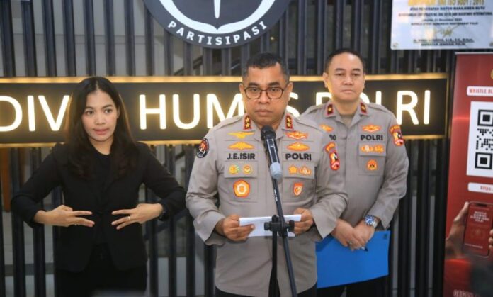 Kapolri Jenderal Pol Listyo Sigit Prabowo menegaskan komitmen pembentukan Satgas Kemanusiaan Polri untuk melindungi jemaah haji dan umrah dari praktik penipuan serta penyelenggaraan ilegal di Indonesia.