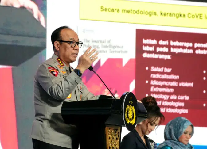 Wakapolri Dedi Prasetyo bersama Kepala Badan Nasional Penanggulangan Terorisme Eddy Hartono dan Kadensus 88 AT Polri Sentot Prasetyo menghadiri Bedah Buku Gamifikasi Kekerasan dalam Teror Modern di Era Digital dalam rangkaian Rakernis Densus 88 Antiteror Polri Tahun Anggaran 2026 di Jakarta.