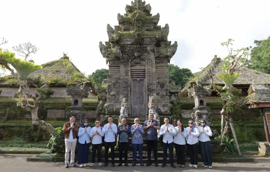Wakil Bupati Ariston Tua Sidauruk bersama rombongan pemerintah daerah kawasan Danau Toba mengikuti kegiatan site visit Kawasan Ekonomi Khusus (KEK) di Gianyar dan Bangli, 11-13 Mei 2026.