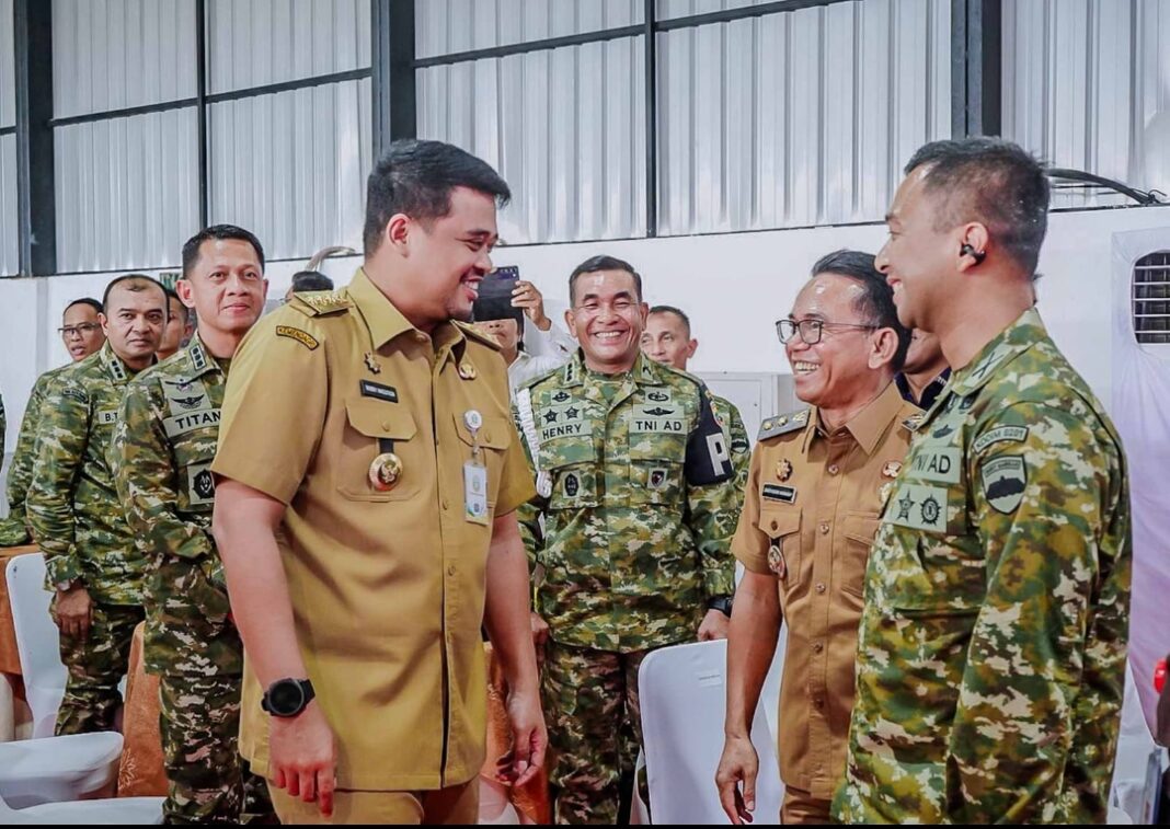 Wakil Wali Kota Medan Zakiyuddin Harahap menghadiri peresmian operasional Koperasi Desa Kelurahan Merah Putih (KDKMP) di Kelurahan Tanjung Selamat, Medan Tuntungan, Sabtu (16/5/2026). Peresmian ditandai dengan penekanan tombol sirene oleh Presiden RI Prabowo Subianto sebagai tanda operasionalisasi 1.061 koperasi di seluruh Indonesia.