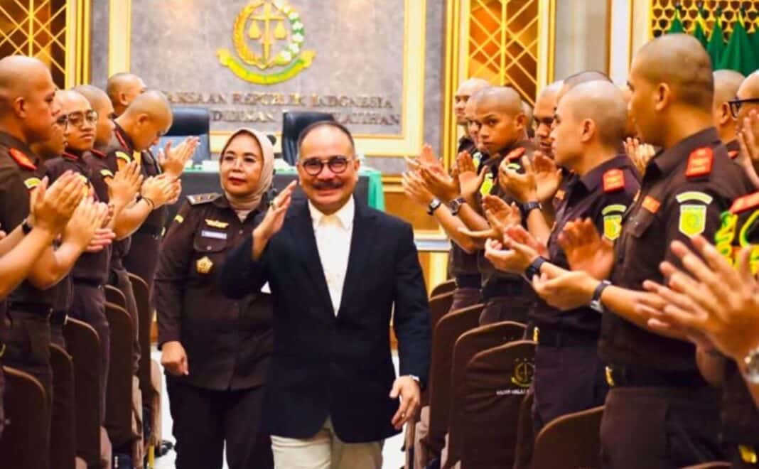 Ketua Dewan Pembina Puspolkam Indonesia Firman Jaya Daeli menjadi Narasumber atau Pembicara sebagai Dosen Tamu dalam sebuah kegiatan strategis.