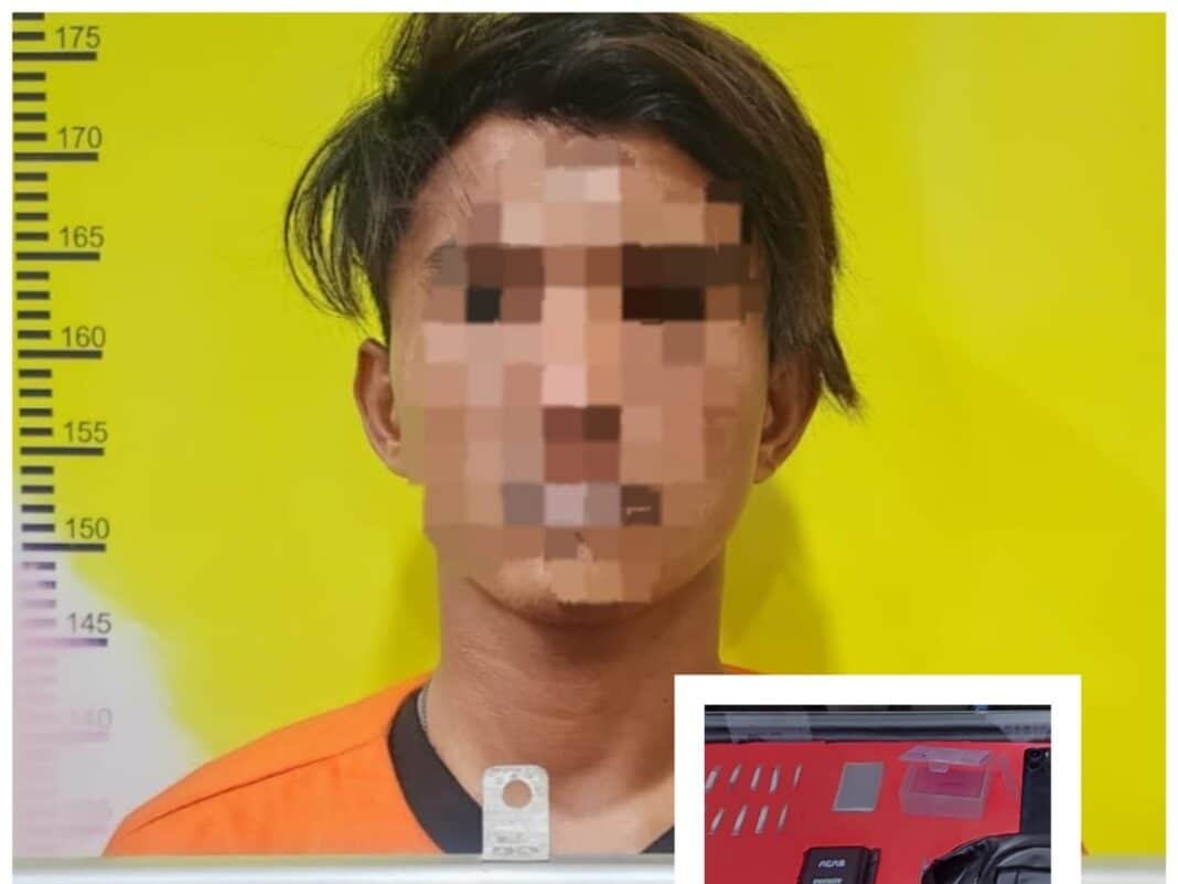 Petugas Satresnarkoba Polres Dumai mengamankan tersangka M.S. alias I beserta 12 paket diduga sabu dan sejumlah barang bukti hasil pengungkapan kasus narkotika di Hotel Srikandi, Dumai. (Foto Dok. Polda Riau)
