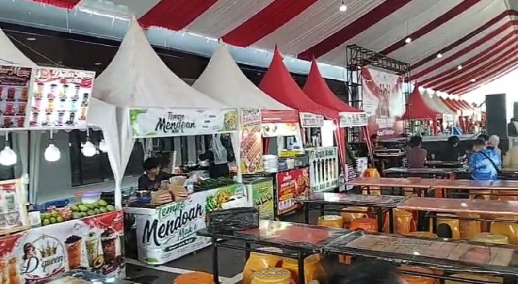 Bazar CitraLand City Sampali resmi dibuka dan menghadirkan beragam produk serta pilihan kuliner bagi masyarakat Sampali, Percut Sei Tuan dan sekitarnya selama sepekan.
