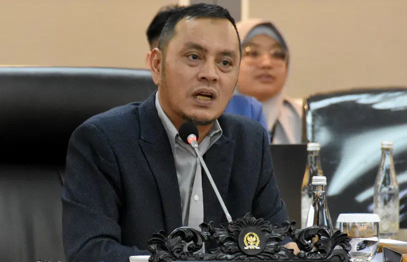 Ketua Komisi XIII DPR RI Willy Aditya mendorong revisi Undang-Undang Tindak Pidana Perdagangan Orang (UU TPPO) agar mampu menghadapi perkembangan modus perbudakan modern dan memperkuat perlindungan bagi para korban. (Foto: Alma/Karisma)
