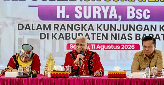 Wakil Gubernur Sumut Surya memimpin rapat koordinasi penguatan Universal Health Coverage (UHC) di Pendopo Bupati Nias Barat, Selasa (11/8/2026). (Foto Dok. Kominfo Sumut)