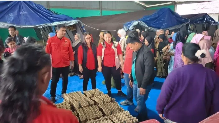 Kader PDI Perjuangan merampungkan seluruh proses penyaluran bantuan kemanusiaan tahap pertama bagi warga terdampak Erupsi Sinabung.