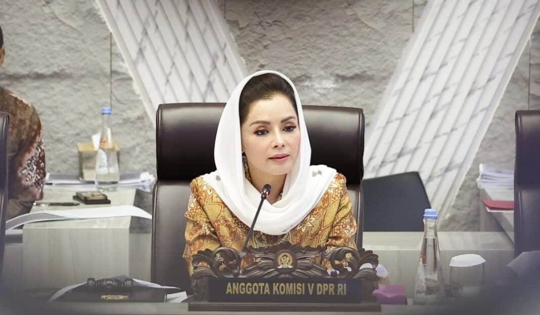 Anggota Komisi V DPR RI Novita Wijayanti menerima audiensi Komisi III DPRD Kabupaten Banyumas yang membahas usulan pembangunan SPAM Rawalo di Gedung Nusantara DPR RI, Senayan, Jakarta, Kamis (24/9/2026). (Foto Dok. Runi/sai)