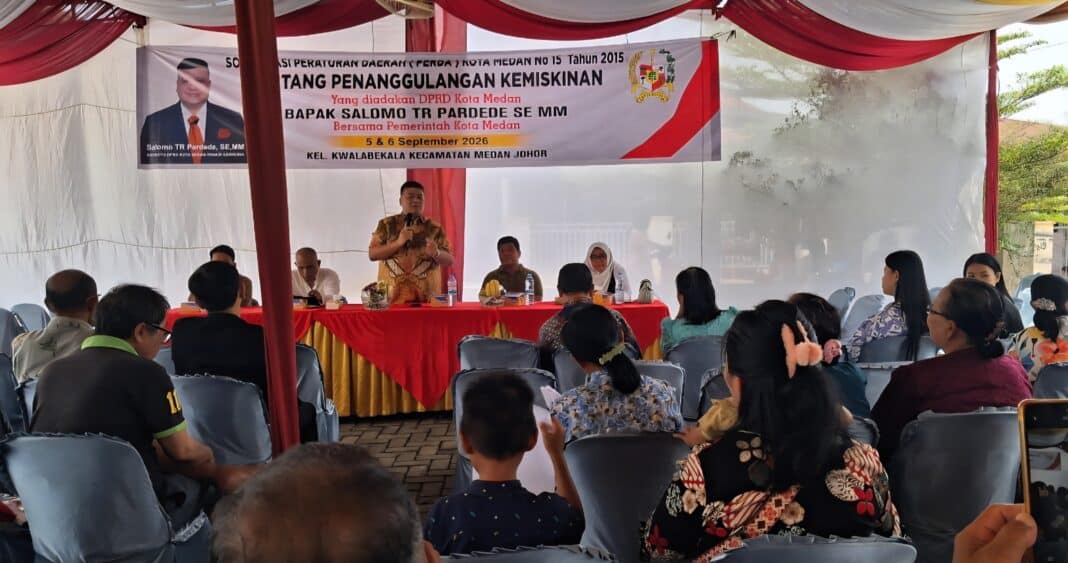Ketua Komisi 3 DPRD Kota Medan menggelar kegiatan Sosialisasi Peraturan Daerah (Sosperda) Kota Medan Nomor 5 Tahun 2015 tentang Penanggulangan Kemiskinan. di dua titik, yakni Gang Kolam Jaka dan Gang Sim-sim, Kelurahan Kwala Bekala, Kec. Medan Johor, Kota Medan, Sabtu, Minggu (5-6/9/2026).